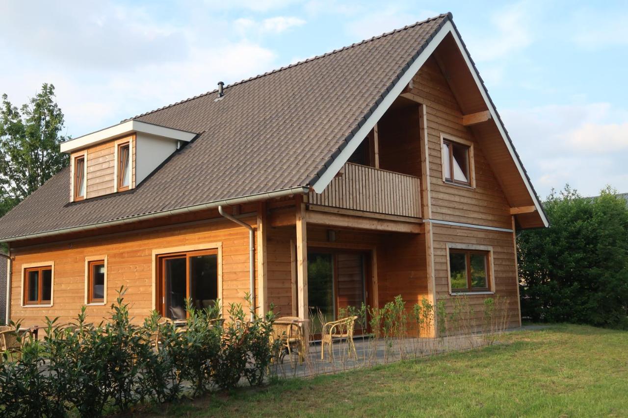 Familiehuis Klokkenweide Loon op Zand Exterior foto